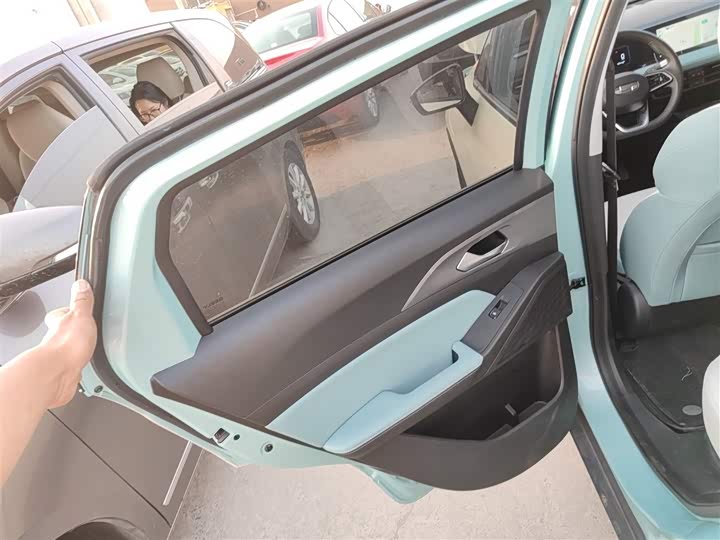 Geely Geometry E Firefly 2024 2024款 301km 星光