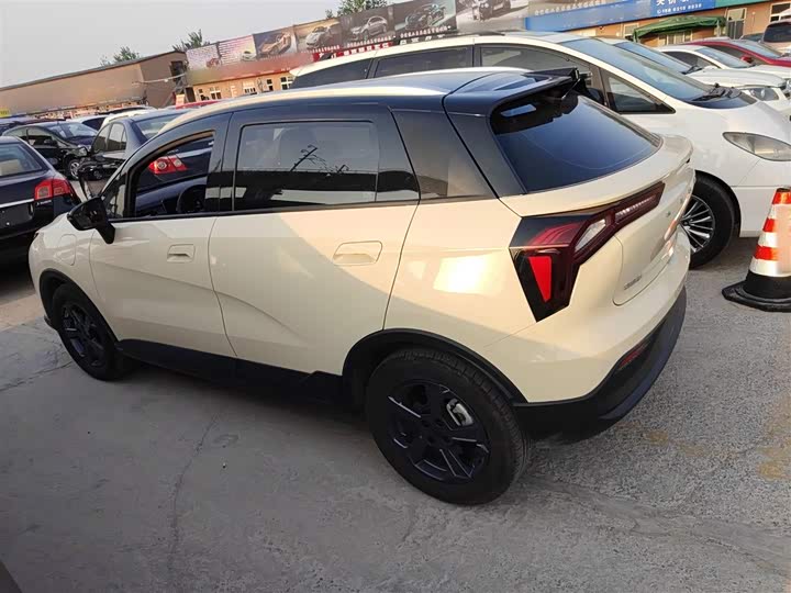 2024 Geely Geometry E Firefly