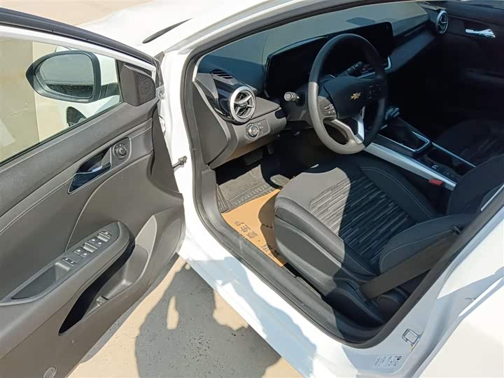 Chevrolet Monza 2024 2024款 1.5L 双离合乐享版