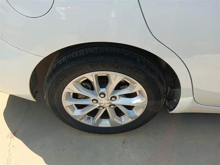 Chevrolet Monza 2024 2024款 1.5L 双离合乐享版