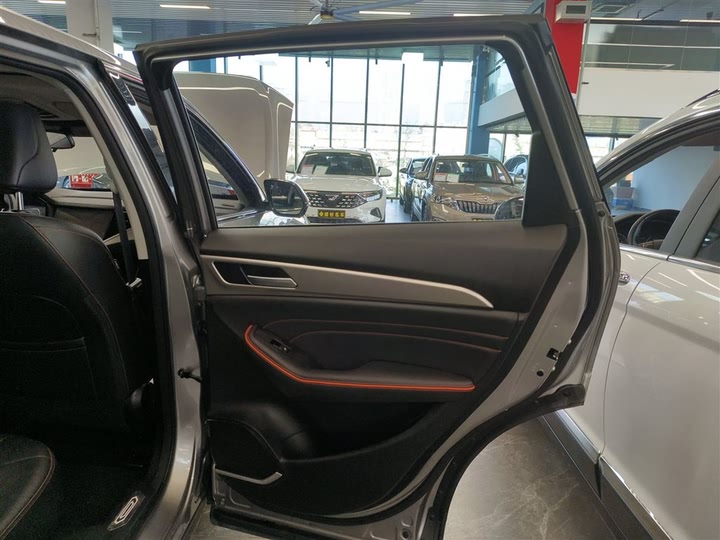 Haval F7 2021 2021款 1.5T 两驱i型