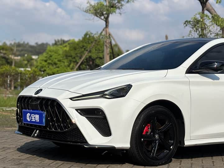 2022 MG Motor 5 Scorpio