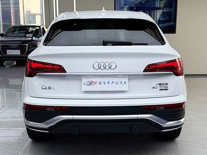 Audi Q5L Sportback 2022 2022款 40 TFSI 时尚型