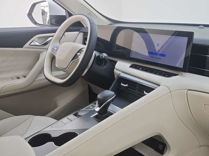 Roewe D5X DMH 2024 2024款 135科技版