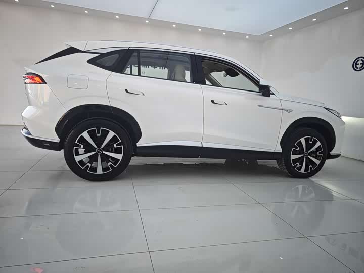 Roewe D5X DMH 2024 2024款 135科技版