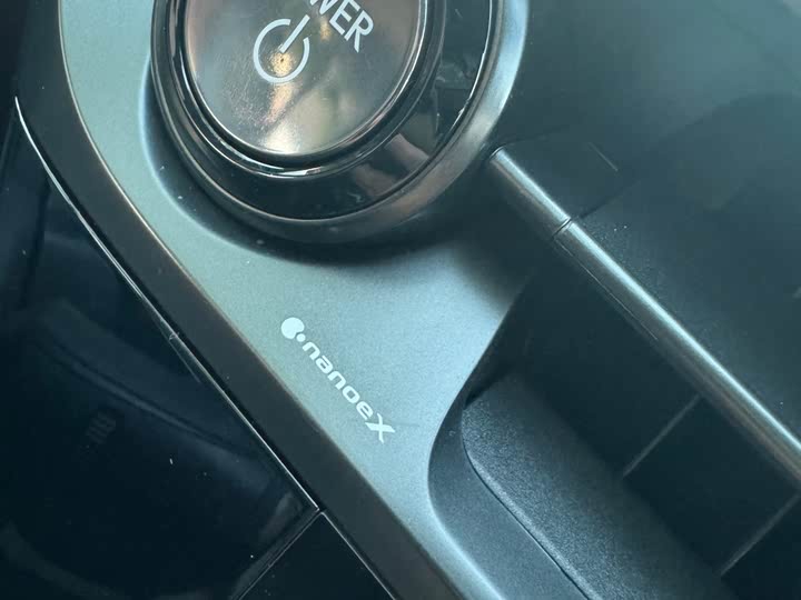 Lexus RZ 2023 2023款 450e 四驱纵领版