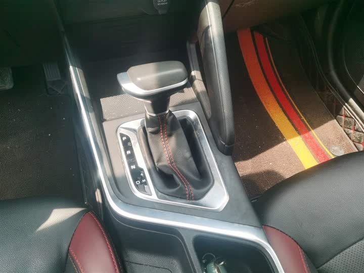 Geely Vision X3 2021 2021款 PRO 1.5L CVT尊贵型