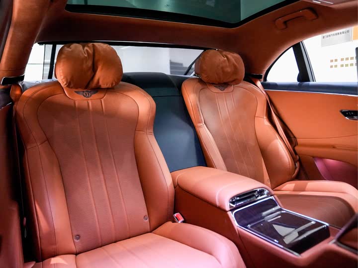 Bentley Flying Spur 2024 2024款 4.0T V8 标准版