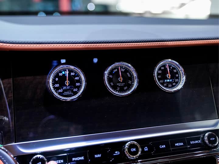 Bentley Flying Spur 2024 2024款 4.0T V8 标准版