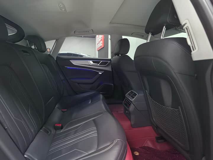 Audi A7 2024 2024款 45 TFSI 臻选型