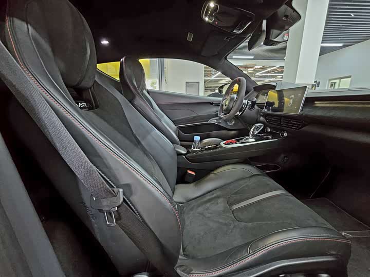 Lotus Emira 2021 2021款 2.0T DCT First Edition