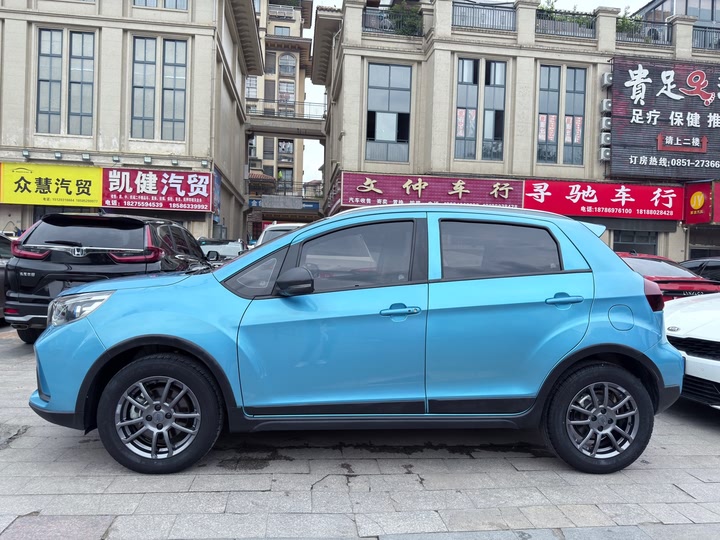 Geely Vision X3 2021 2021款 PRO 1.5L CVT尊贵型