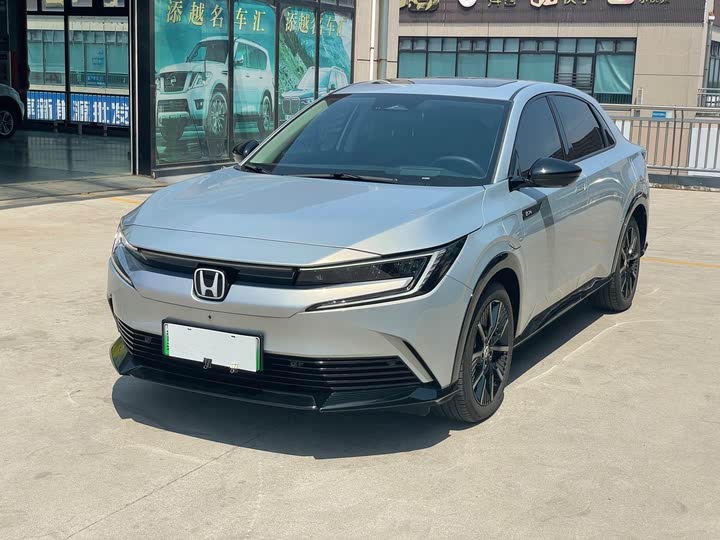 2024 Honda e:NP2