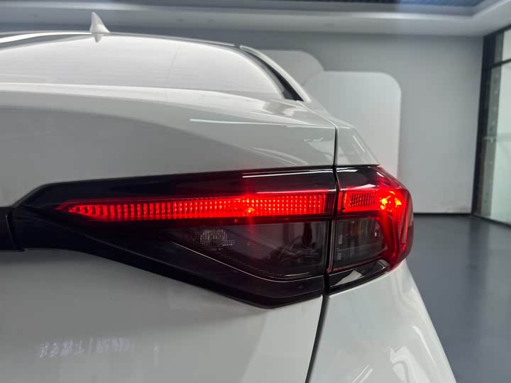 Toyota Allion 2021 2021款 2.0L 豪华版