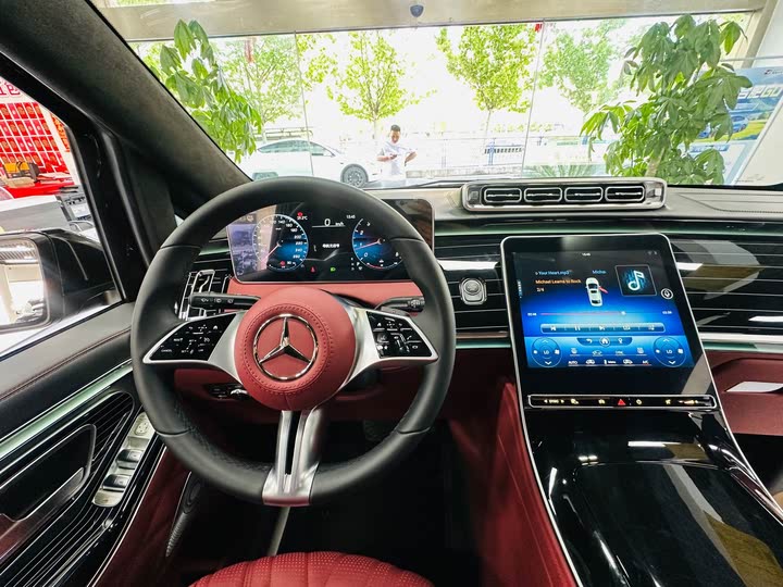 Mercedes-Benz Vito 2024 2024款 2.0T 商务版 7座