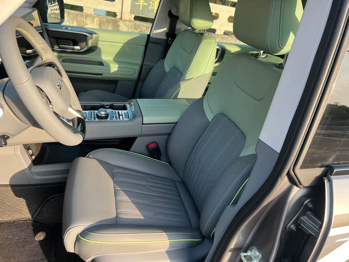 BAIC Beijing BJ40 2024 2024款 2.0T 全新环塔冠军版