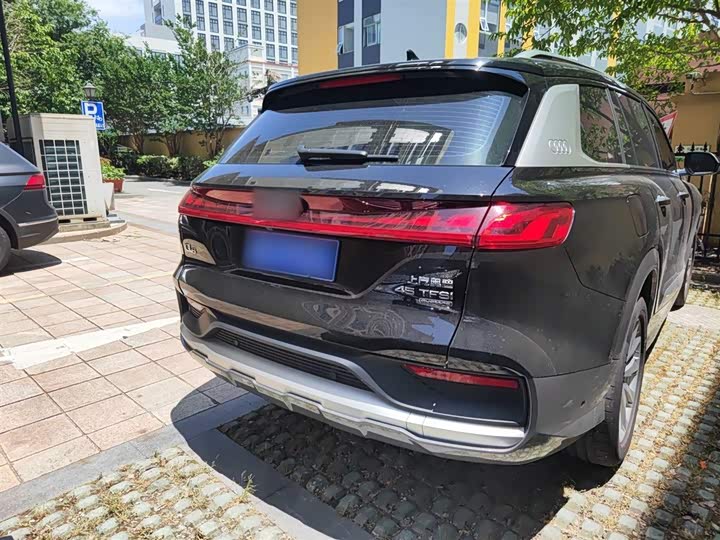 Audi Q6 2024 2024款 45 TFSI quattro 齐云型 羽林套装 7座