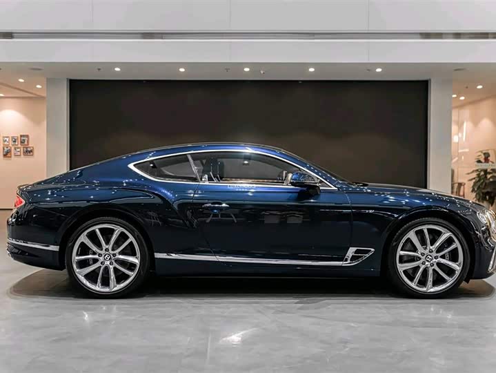 Bentley Continental GT 2022 2022款 4.0T GT V8