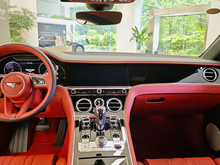 2024 Bentley Continental GT