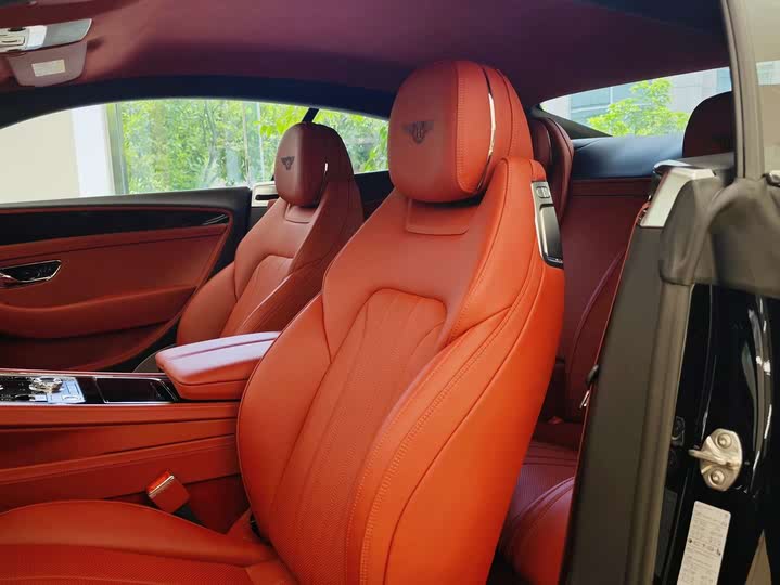 2024 Bentley Continental GT