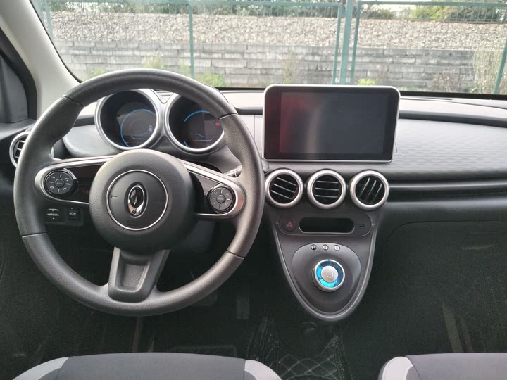 Ora Black Cat 2022 2022款 301km 基础型 三元锂