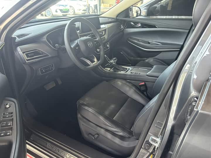 Changan Raeton CC 2021 2021款 蓝鲸版 1.5T DCT豪华型