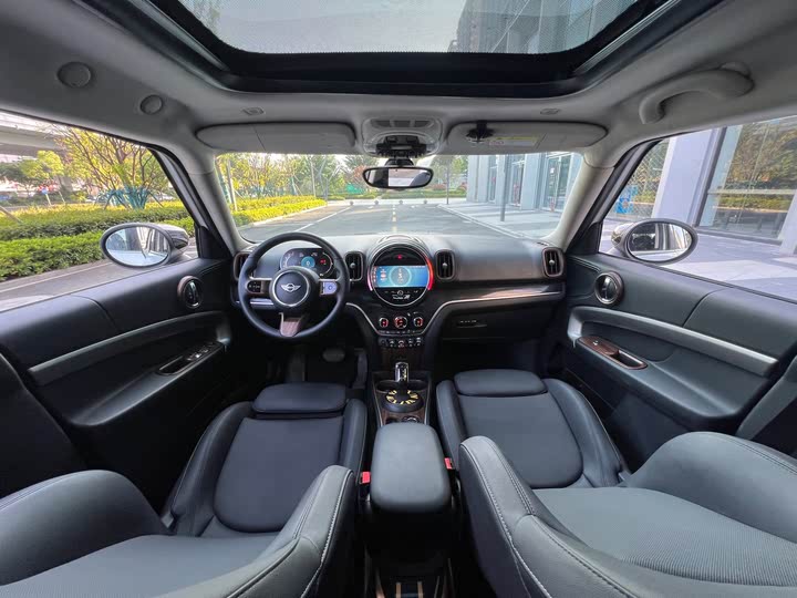 Mini Countryman 2023 2023款 1.5T COOPER ALL4 不羁特别版