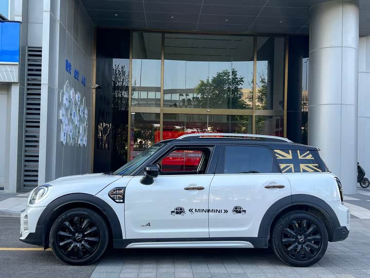 Mini Countryman 2023 2023款 1.5T COOPER ALL4 不羁特别版
