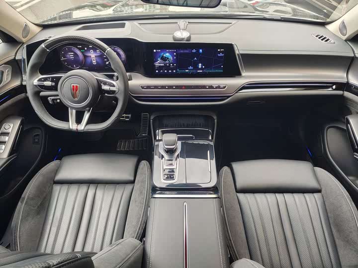 Hongqi H9 2024 2024款 2.0T 旗畅 私享风尚版