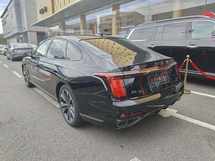Hongqi H9 2024 2024款 2.0T 旗畅 私享风尚版