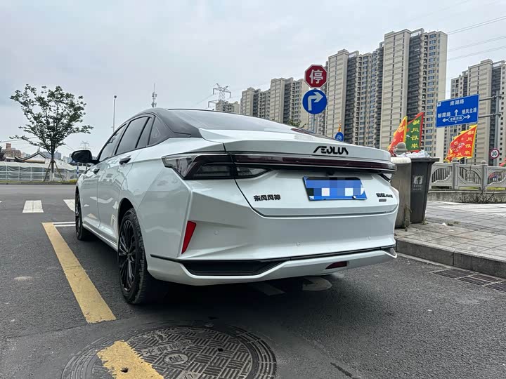 Dongfeng Aeolus Yixuan Max 2022 2022款 1.5T 超帅潮爸版