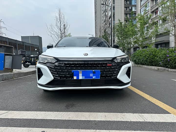 Dongfeng Aeolus Yixuan Max 2022 2022款 1.5T 超帅潮爸版