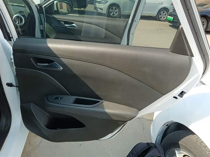 Chevrolet Monza 2024 2024款 1.5L 双离合乐享版