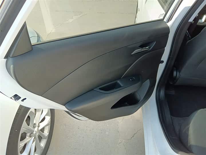 Chevrolet Monza 2024 2024款 1.5L 双离合乐享版