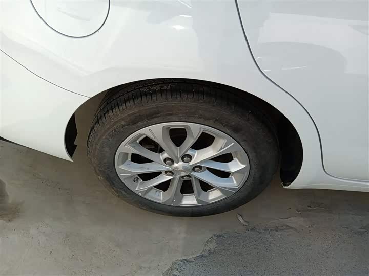 Chevrolet Monza 2024 2024款 1.5L 双离合乐享版