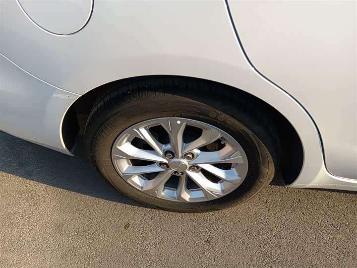 Chevrolet Monza 2024 2024款 1.5L 双离合乐享版