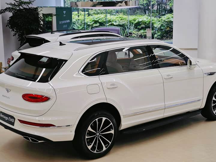 Bentley Bentayga 2024 2024款 4.0T V8 长轴距版