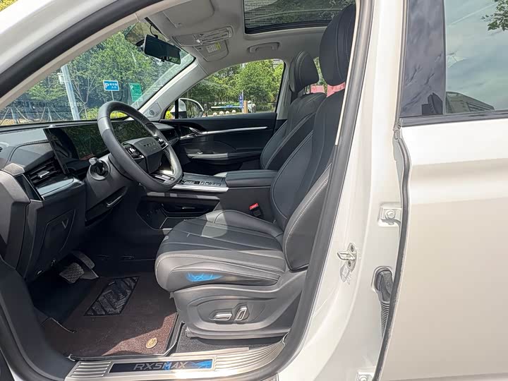 Roewe RX5 Max 2022 2022款 2.0T 自动有为尊荣版