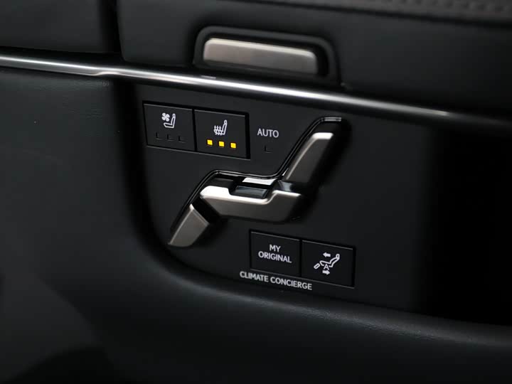 Lexus LM 2023 2023款 350h 七座隽雅版