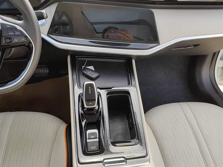 Dongfeng Aeolus Yixuan Max 2022 2022款 1.5T 超帅潮爸版