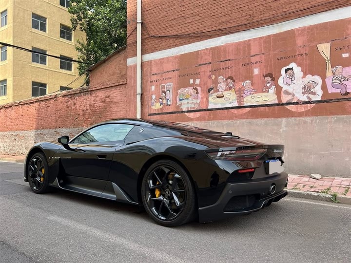 Maserati MC20 2020 2020款 3.0T 标准版