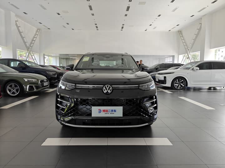 Volkswagen Tayron 2025 2025款 探岳L 330TSI 两驱精英City包