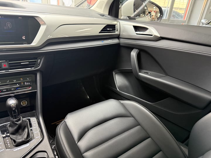 Volkswagen Tharu EV 2021 2021款 全景优享版