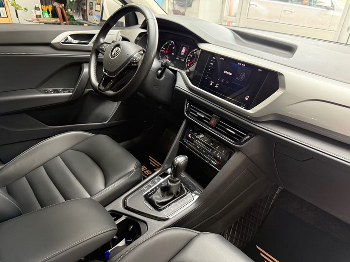 Volkswagen Tharu EV 2021 2021款 全景优享版