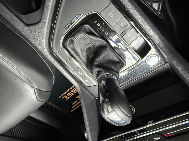 Volkswagen Tharu EV 2021 2021款 全景优享版