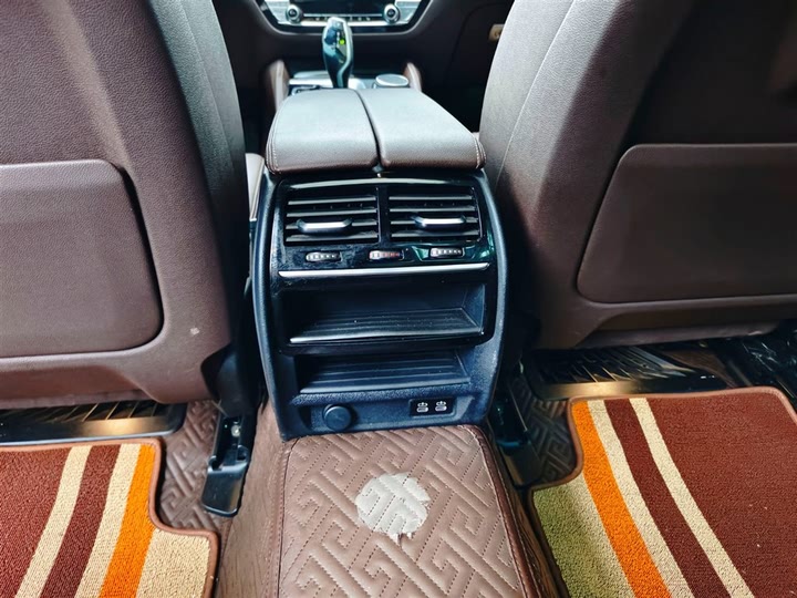 BMW 5 Series Hybrid 2022 2022款 535Le M运动套装