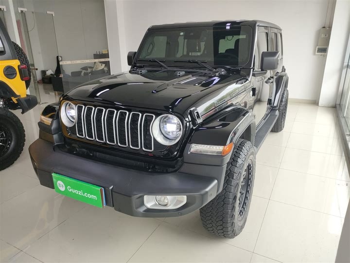 Jeep Wrangler 2024 2024款 2.0T 撒哈拉四门版