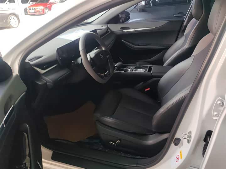 Changan Raeton Plus 2023 2023款 1.5T DCT尊贵型