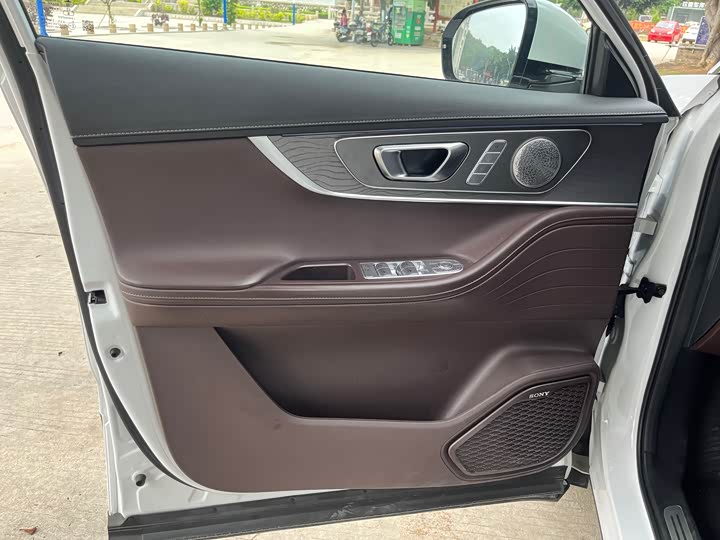 Chery Tiggo 8 Pro Hybrid 2023 2023款 1.5T 纵享版