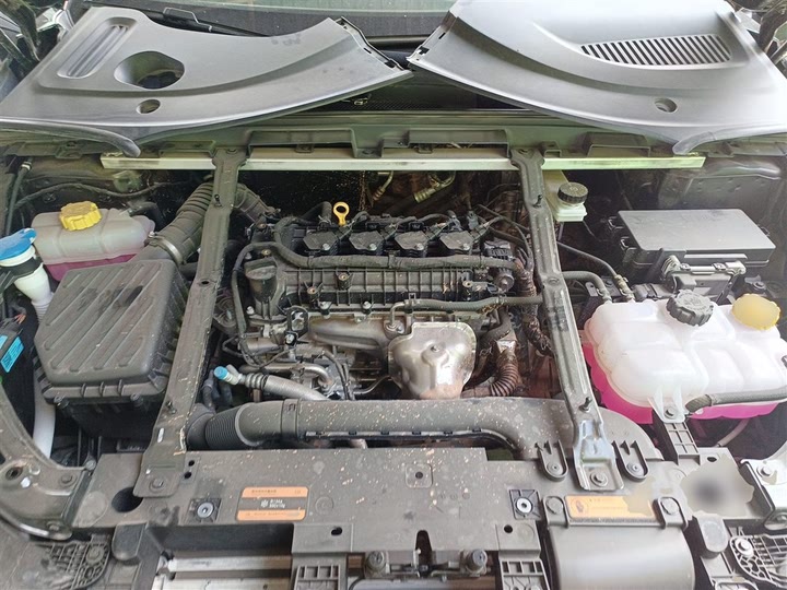 Hozon L 2024 2024款 增程 220 尊享版